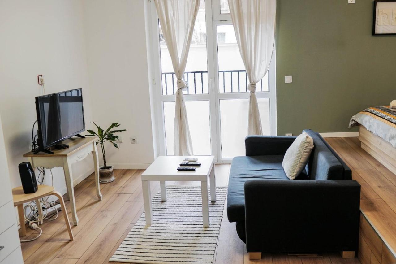 Stylish Apartment, Very Good Located! Sofia Exterior foto